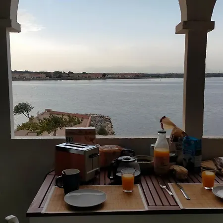 דירה Bel Vue Et Montagne *